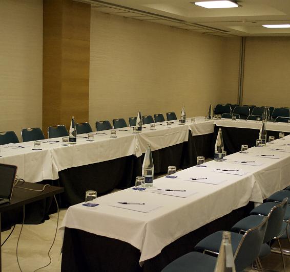 Salón Las Vías