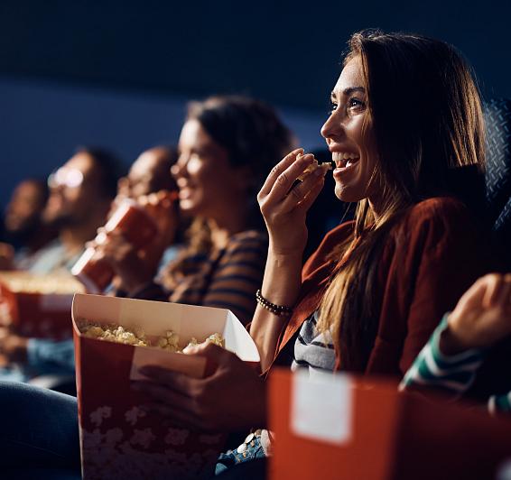 Cines y teatros