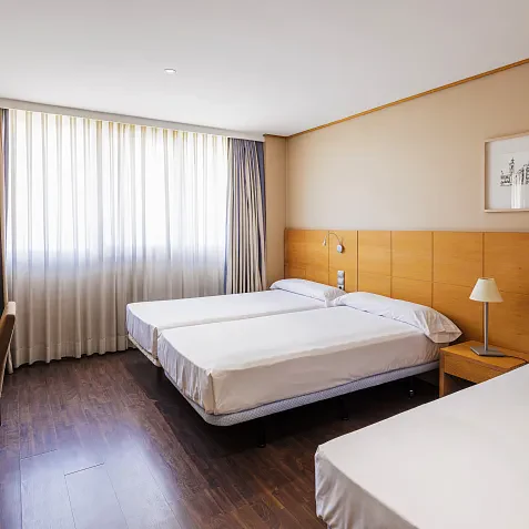Triple room